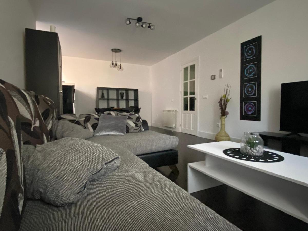 Vut Nohales Home Ngoại thất bức ảnh