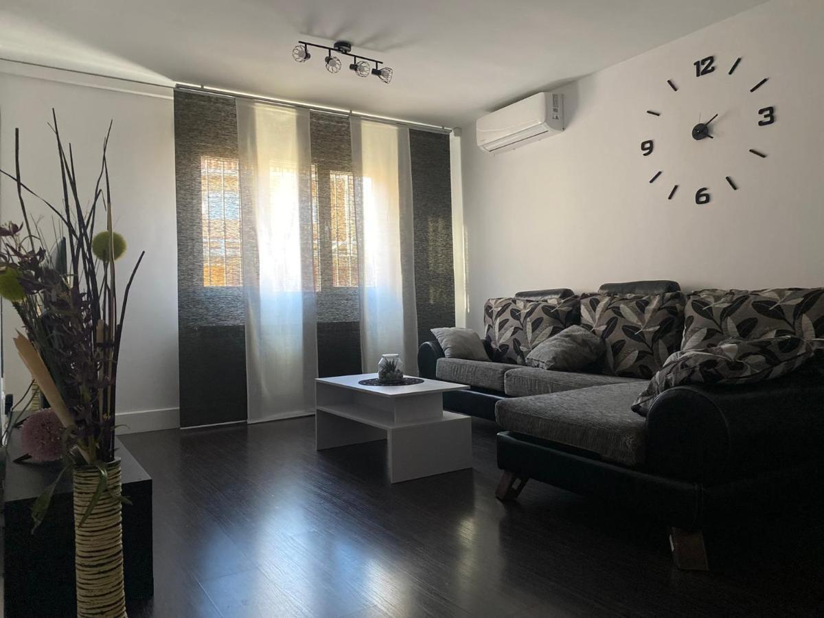 Vut Nohales Home Ngoại thất bức ảnh